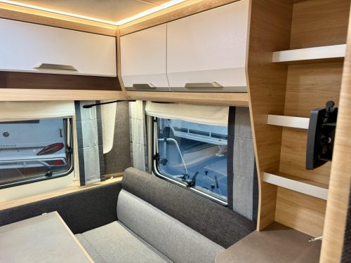 Knaus Sudwind Black Selection 460 EU Summer Air Conditioning Special Offer! photo: 11