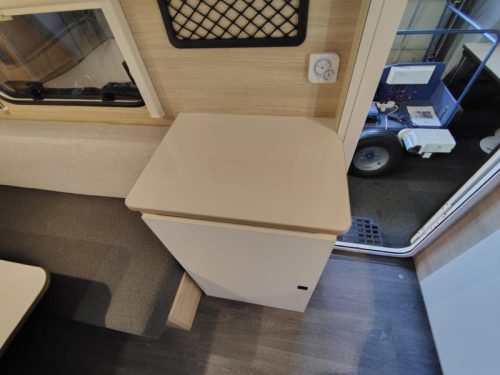Trigano Mini Freestyle 290 Neuzustand, Rangierhilfe, Markise Foto: 11