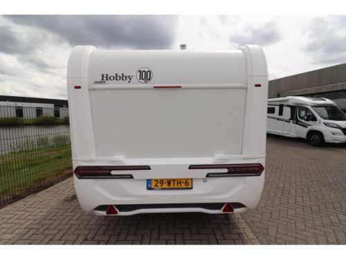 Hobby De Luxe 460 LU Autark / Lits Jumeaux photo : 3
