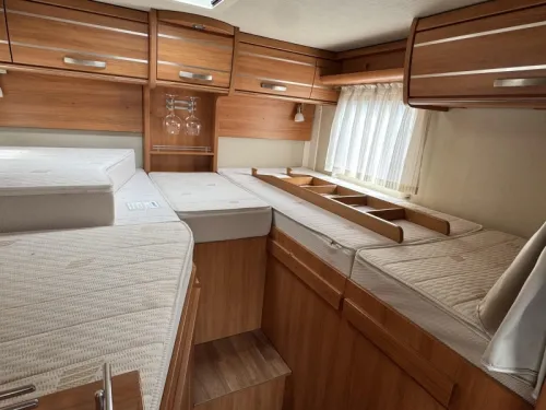 Hymer Van 520 S Single beds space wonder photo: 18