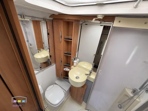 Hymer B544 SL  Foto: 11