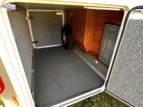 Carthago Chic C-Line I 4.9 SUPERIOR-AUT-LEVEL-AIRCO Foto: 2