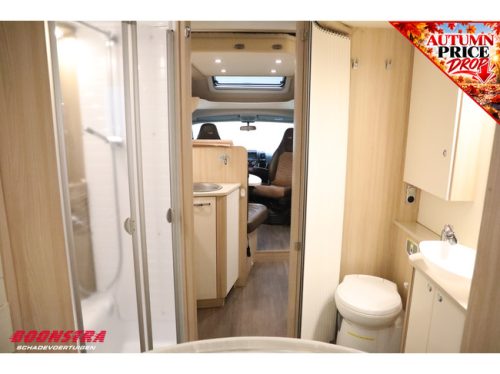 B&uuml;rstner Ixeo Time 734 2.3 MJ 30 Edition Awning Solar Queens Bed Pop-top roof Satellite Cruise photo: 12