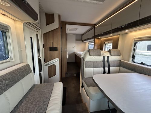 Dethleffs Trend T 7017 EB Automatic + low beds photo: 1