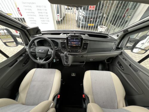 Etrusco V 6.6 SF AUTOMATIC SINGLE BEDS+REAR LOUNGE AIR SUSPENSION photo: 12
