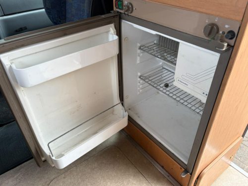 P&ouml;ssl 2win 560 130HP,Fixed bed,Awning  photo: 12