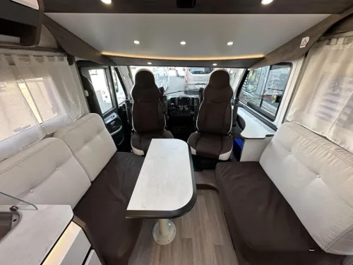 Benimar Amphitryon A998 Fiat 140PK Dachklimaanlage TV Foto: 16