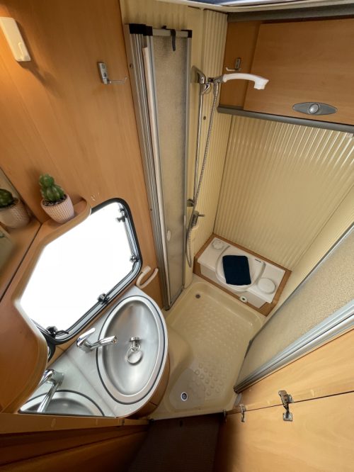 Dethleffs Advantage 6501 FRANSBED - TREINZIT foto: 7