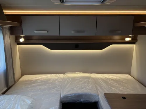 Knaus L!ve Ti 650 MEG Low single beds 180hp photo: 14