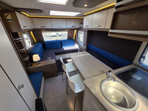 Knaus Lifestyle 550 LK Lounge & Etagenbett Foto: 8