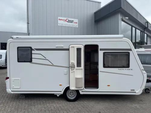 Eriba Nova GL 465 Mover awning air conditioning Unico photo: 2