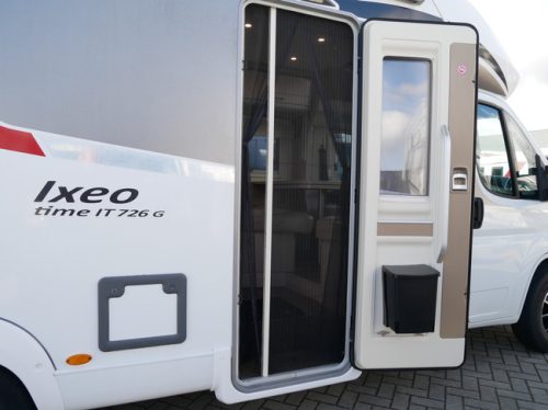 B&uuml;rstner Ixeo IT 726 G, Automatic, Single beds, Pop-top roof, XXL Garage photo: 20