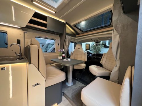 Laika Kosmo 319 automatic, single beds photo: 7