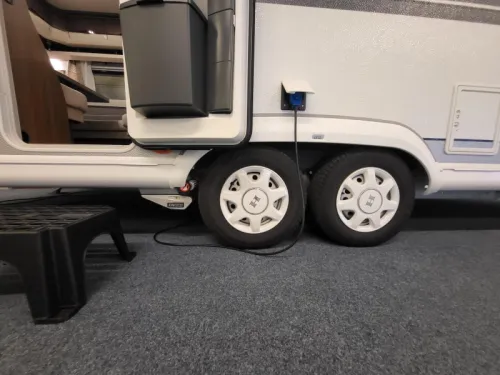 Hobby Prestige 620 CL mover, voortent, fietsenr  foto: 1