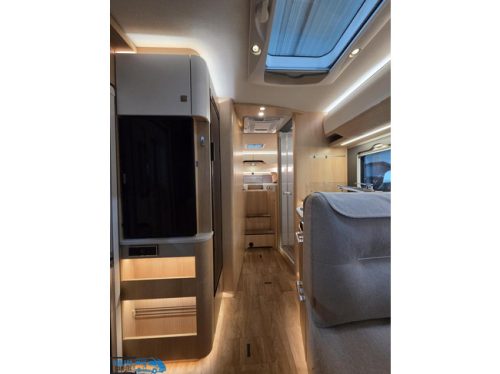 Hymer BMC-I 680 *170hp Automatic* Leveling system* Packed with options photo: 23
