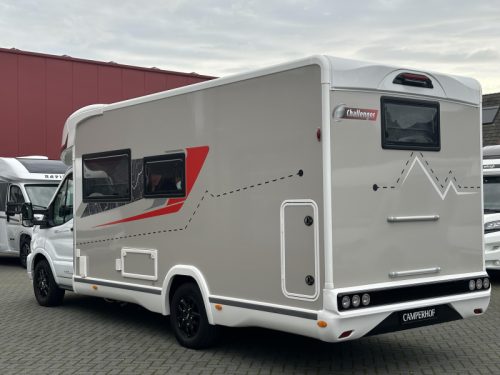 Challenger Graphite Ultimate 380 ( Chausson 720 ), 5 berths photo: 3