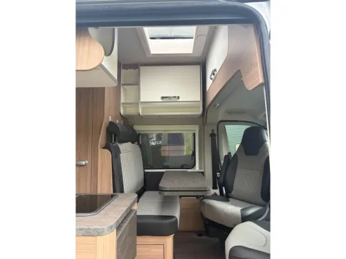 Weinsberg CaraBus 630 MEG New automatic Outlaw photo: 12