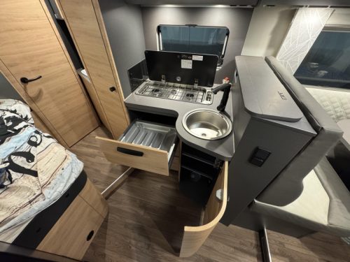 Knaus L!ve Ti 650 MF foto: 10