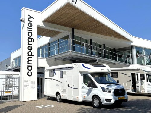 Mc Louis MC4 273 AUTOMATIC SINGLE BEDS + LIFT BED LEATHER 170HP photo: 0