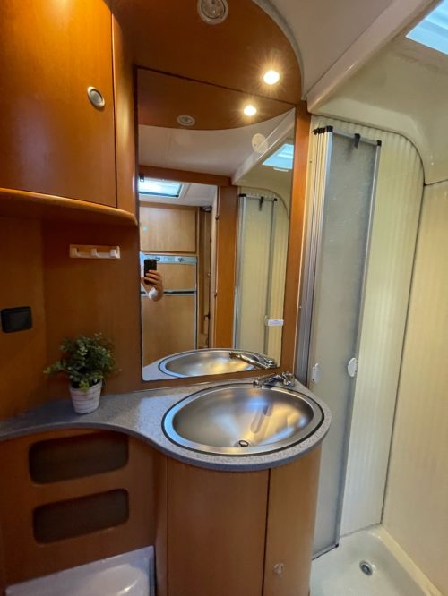 Dethleffs Fortero 6785 Overcab+stable bed family Motorhome camera  photo: 12