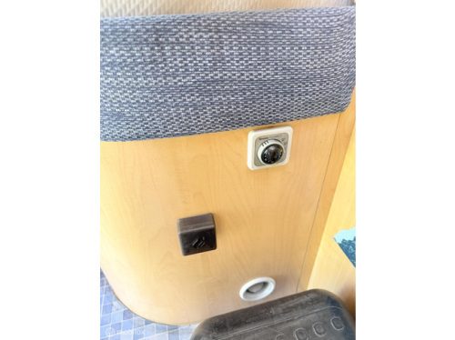 Chausson Welcome 55 - Bikelift - 140HP - Neat compact Motorhome photo: 22