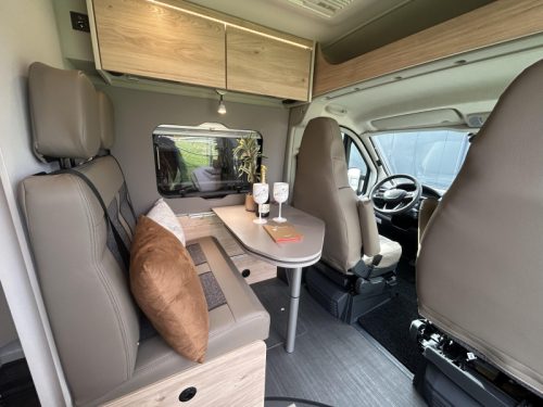Dethleffs Globetrail 600 DS - Automaat Foto: 14