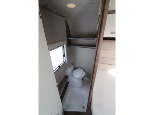Knaus Sport Silver Selection 500 UF Airco| Markise| Rangierhilfe| ATC  Foto: 14