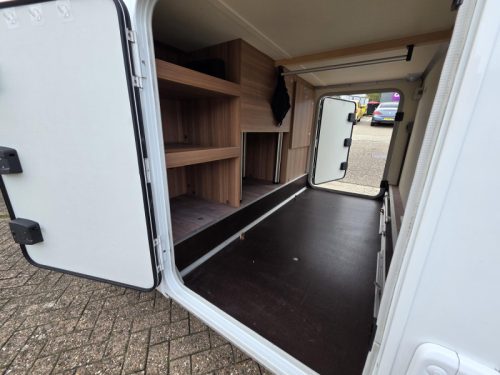 Weinsberg CaraCompact 600 MG Mit Biketrans Fahrradlift Foto: 11