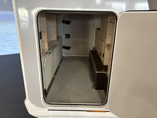 Knaus Van TI Plus 650 MEG platinum selection photo : 16