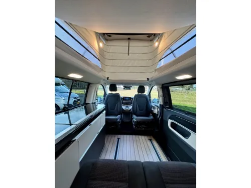 Mercedes-Benz V-Class Marco Polo 250 automatic photo: 25