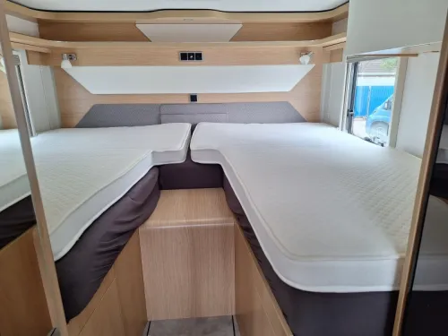 Hymer B-MC T BLACKLINE +LEVEL FULL OPT photo: 3
