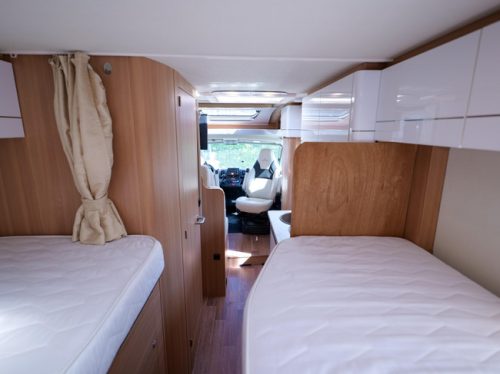 LMC Breezer V 646 automatic photo: 21
