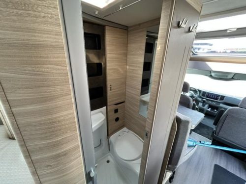 Knaus Platinum Selection 650 MEG levelsyst+Luftfederung Foto: 13