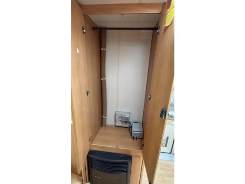 Hobby Excellent 460 UFE frans bed rondzit toilet  foto: 8