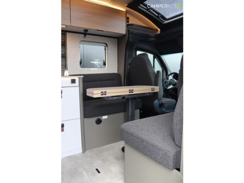 Hymer GT-S 685 170hp Automatic | Face to Face | Oven | Diesel heating | Winter package | Separate Shower | Single beds | New from stock photo: 4