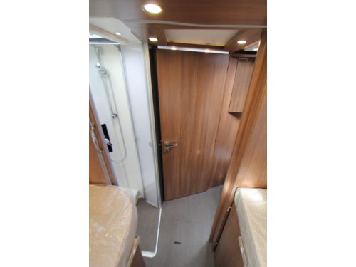 Carthago C-Tourer I Single beds + Pull-down bed photo: 38