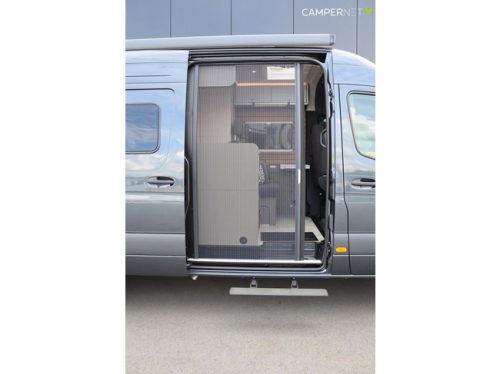 Hymer Grand Canyon S 700 190ch Automatique 4x4 | Pack Premium | Lits jumeaux | Lithium | Auvent | 6.97m | Chauffage diesel | Si&egrave;ges chauffants photo : 6