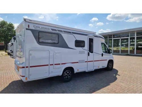 LMC Cruiser V 646  photo: 22