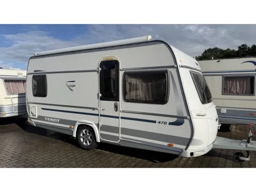 Fendt Saphir 470 TF French bed dinette toilet