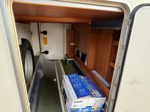 Adria COMPACT SL 2010 single beds 1 owner photo: 18