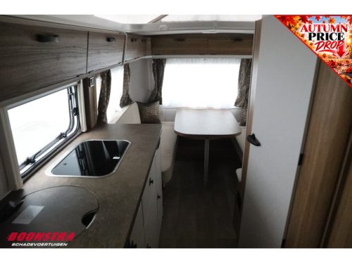 Eriba Touring 560 **NEW/NEU** Pop-top roof Bunk bed photo: 11