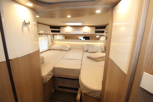 Carthago C-tourer I 148 LE photo: 12
