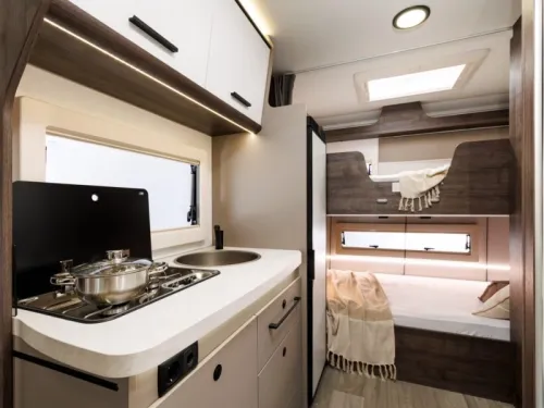 Benimar Tessoro 425 base model 2026  photo: 10