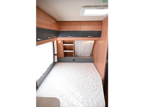 Hobby De Luxe 460UFe photo: 18