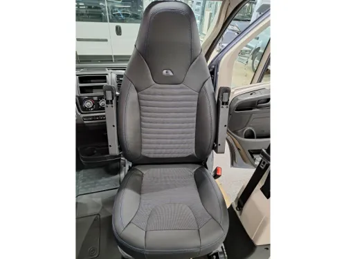 Adria Twin Supreme 640 SLB Foto: 16