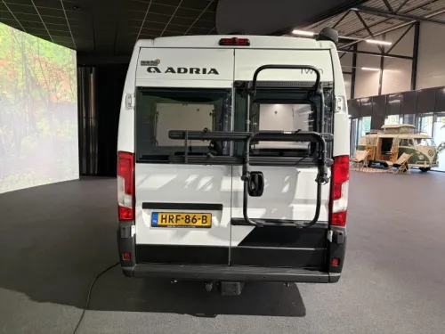 Adria Twin Axess 640 SL solar panel / inverter  photo: 4
