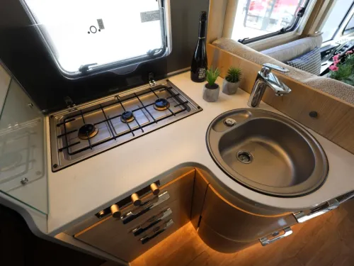 Hymer BMC-I WhiteLine 600 LEVEL/LITHIUM/INV./AIRCO foto: 12
