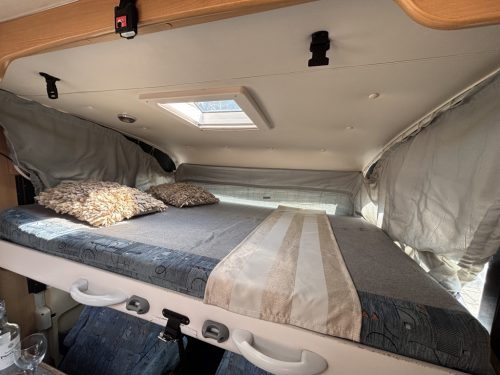 Tec ROTEC LIFT BED + ROUND SEATING AIRCO LPG FIAMMA LOCKS photo: 2