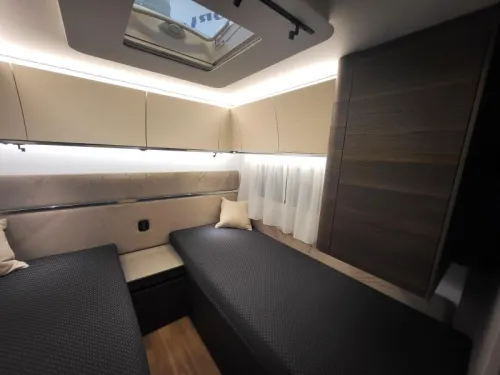 Adria Alpina 583 UL komplett neues Modell Foto: 12