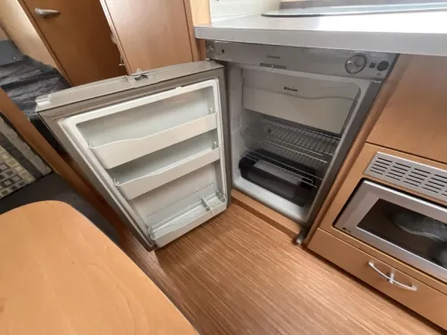 Knaus Sudwind 550 FSB-FSK-STAPELBED-MOVER Foto: 10